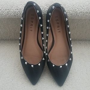 Studded flats